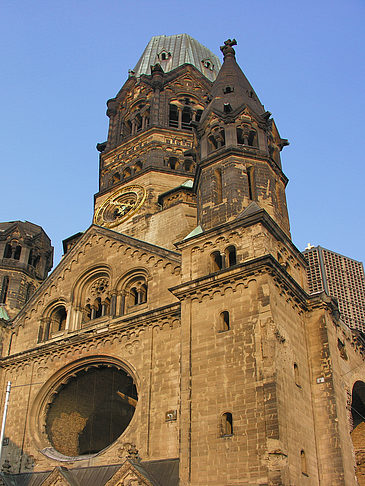 Foto Hauptturm der Gedächtniskirche - Berlin