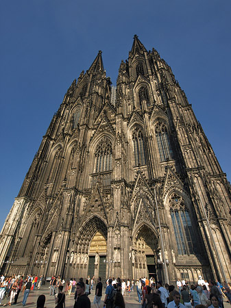 Foto Westfassade des Kölner Doms - Köln