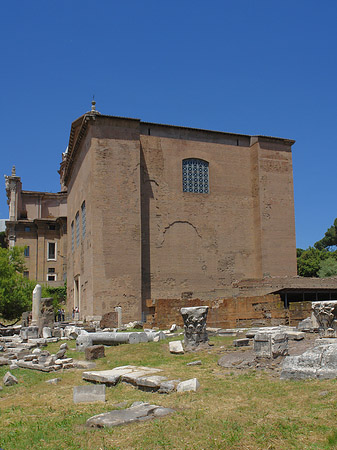 Curia Iulia Foto 