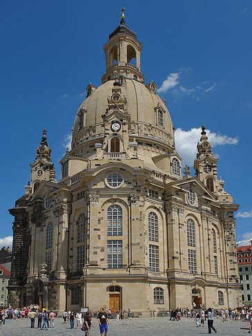 Frauenkirche und Lutherdenkmal