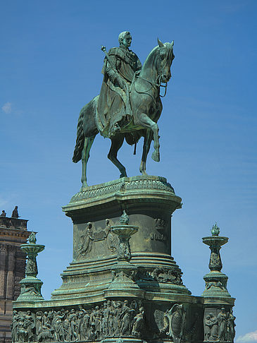 König-Johann-Statue Foto 