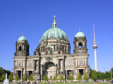 Foto Lustgarten und Berliner Dom