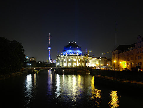 Fotos Bodemuseum und Fernsehturm