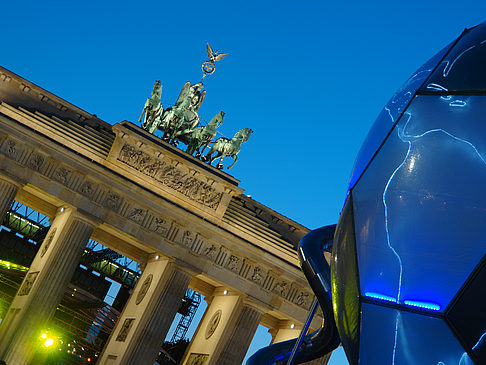 Brandenburger Tor bei Nacht Foto 