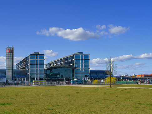 Blick auf den Hauptbahnhof Foto 