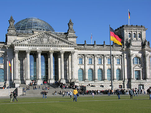 Fotos Touristen am Reichstag | Berlin