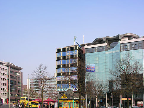 Bürogebäude