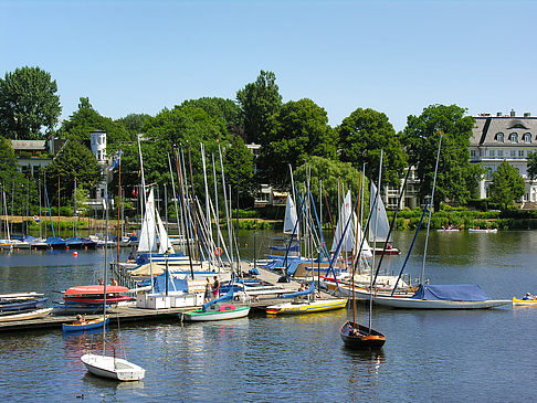 Bootsverleih und Hafen auf der Außenalster