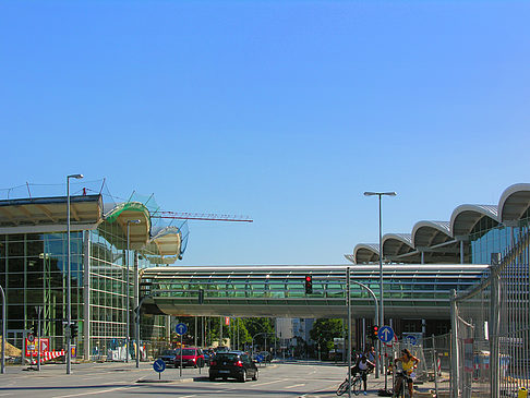 Foto Hamburg Messe am Heinrich Hertz Turm - Hamburg