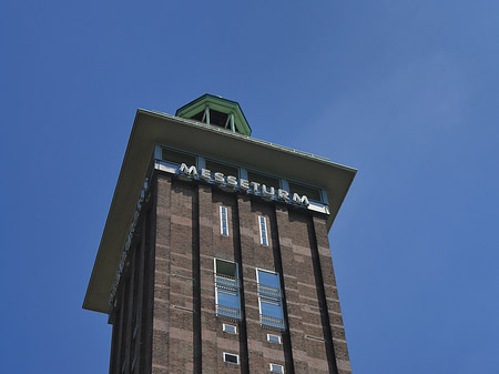 Messeturm Foto 