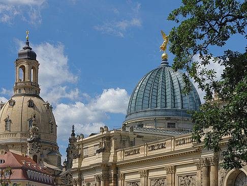 Foto Frauenkirche und Kunstakademie