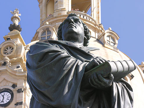 Fotos Martin Luther Denkmal an der Frauenkirche